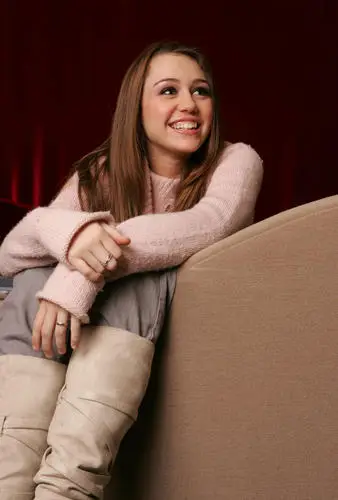 Miley Cyrus Wall Poster picture 23444