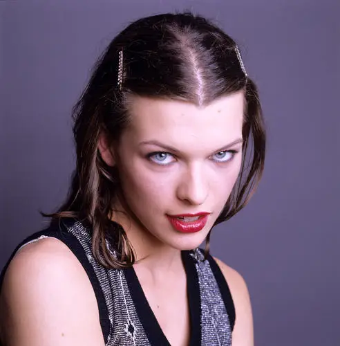 Milla Jovovich Protected Face mask - idPoster.com