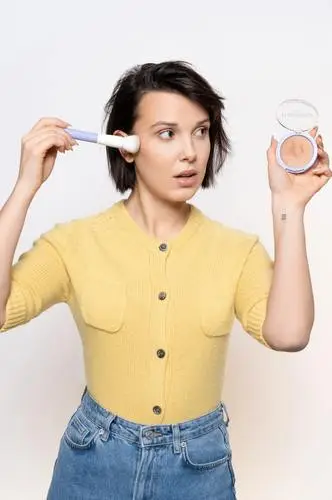 Millie Bobby Brown Wall Poster picture 1055589