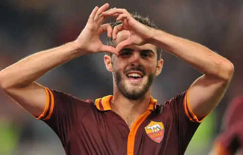 Miralem Pjanic Wall Poster picture 703517