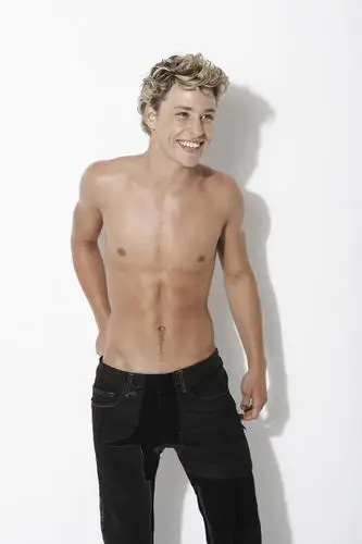 Mitch Hewer Computer MousePad picture 86336