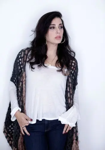 Nadine Labaki White T-Shirt - idPoster.com