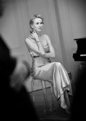 Naomi Watts Wall Poster picture 540629