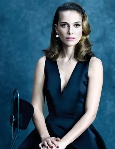 Natalie Portman Wall Poster picture 879975