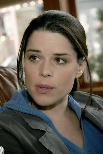 Neve Campbell Wall Poster picture 441847