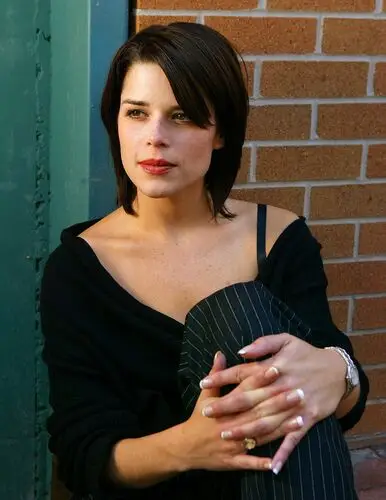 Neve Campbell Wall Poster picture 441856