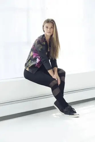 Nina Agdal Jigsaw Puzzle picture 690136