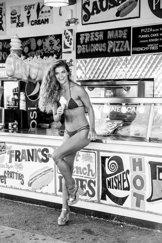 Nina Agdal Jigsaw Puzzle picture 881350