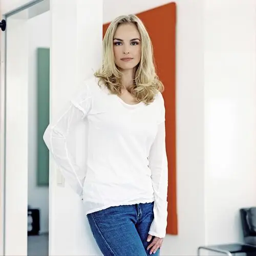 Nina Hoss Jigsaw Puzzle picture 486369