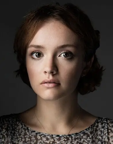 Olivia Cooke Women's Colored Tank-Top - idPoster.com