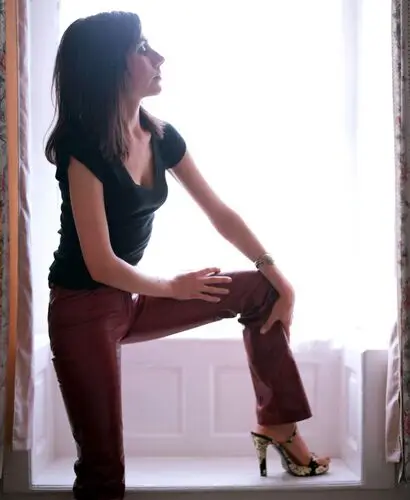 PJ Harvey Women's Colored  Long Sleeve T-Shirt - idPoster.com