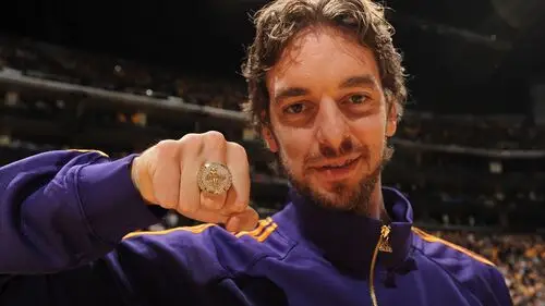 Pau Gasol Wall Poster picture 714702