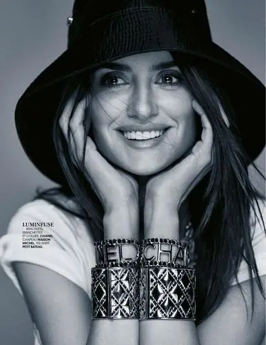 Penelope Cruz Wall Poster picture 11911