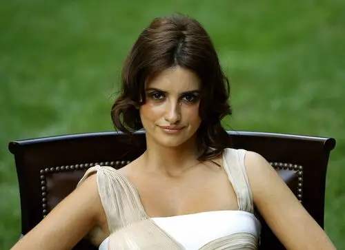 Penelope Cruz Wall Poster picture 458429
