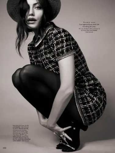 Phoebe Tonkin Wall Poster picture 11939