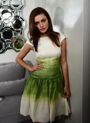 Phoebe Tonkin Wall Poster picture 258543