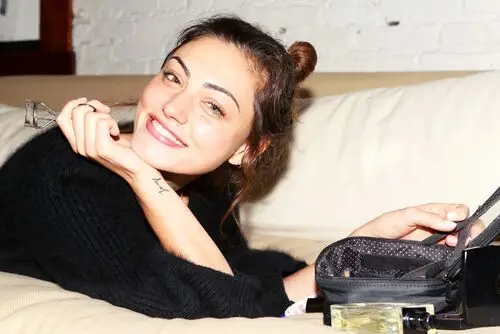 Phoebe Tonkin Jigsaw Puzzle picture 258550