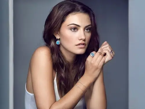 Phoebe Tonkin Wall Poster picture 258555