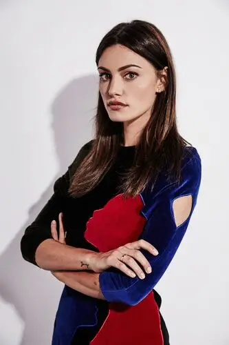 Phoebe Tonkin Wall Poster picture 544373