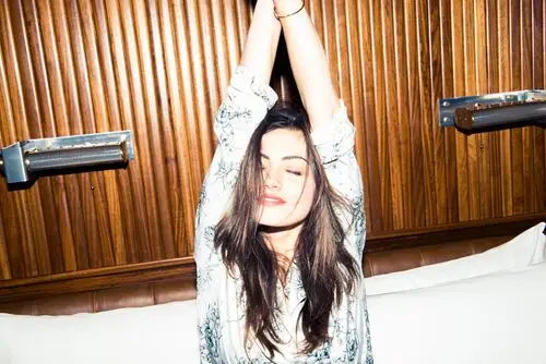 Phoebe Tonkin Wall Poster picture 845984