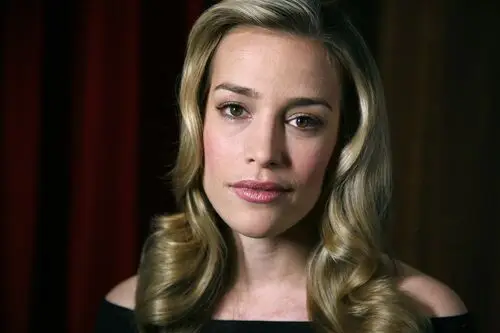 Piper Perabo Protected Face mask - idPoster.com
