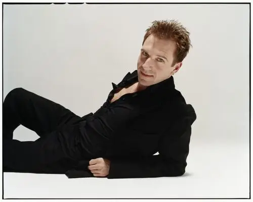 Ralph Fiennes Computer MousePad picture 481191
