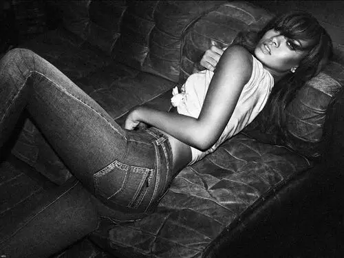 Rihanna Wall Poster picture 150891