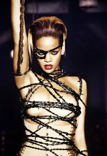 Rihanna Jigsaw Puzzle picture 23947