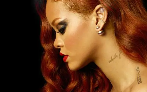 Rihanna Jigsaw Puzzle picture 547841