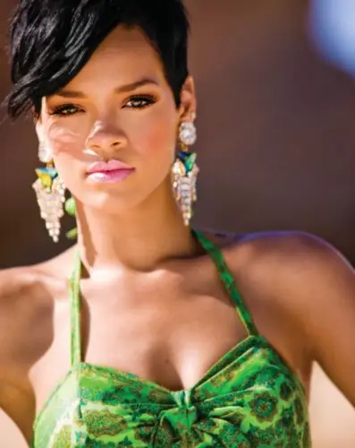 Rihanna Women's Colored Tank-Top - idPoster.com