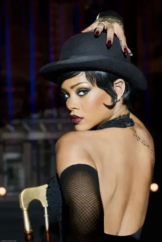 Rihanna Wall Poster picture 865872