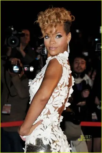Rihanna Fridge Magnet picture 87143