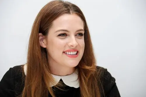Riley Keough Computer MousePad picture 506118