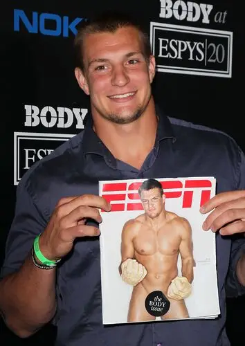 Rob Gronkowski Jigsaw Puzzle picture 721370