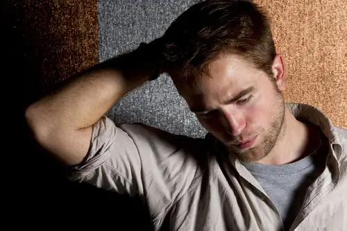 Robert Pattinson Wall Poster picture 160645