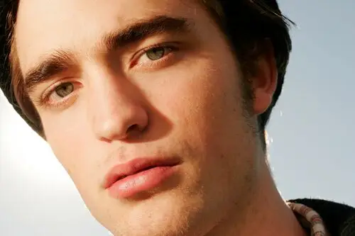 Robert Pattinson Wall Poster picture 17819