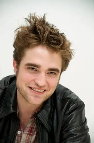 Robert Pattinson Wall Poster picture 23982