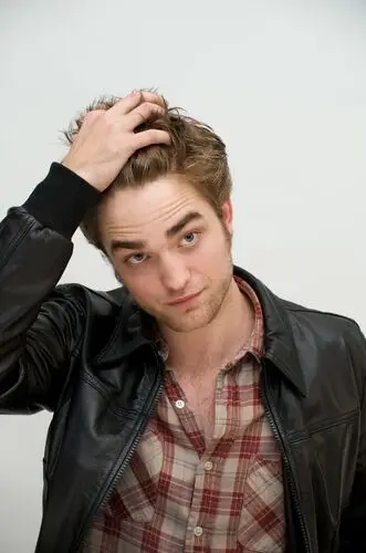 Robert Pattinson Wall Poster picture 23984