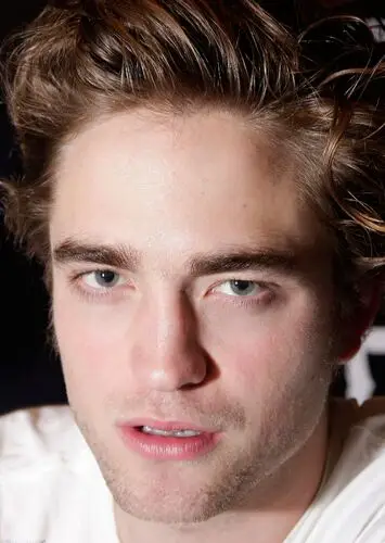 Robert Pattinson Protected Face mask - idPoster.com