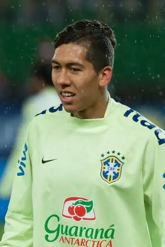 Roberto Firmino Wall Poster picture 704207