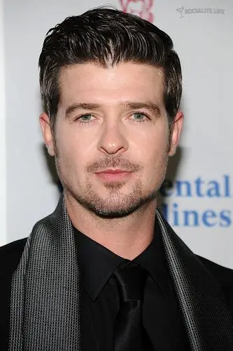 Robin Thicke Jigsaw Puzzle picture 239739