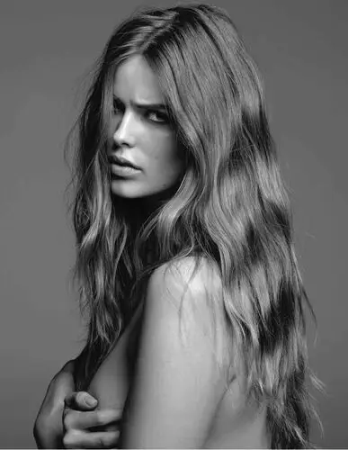 Robyn Lawley Image Jpg picture 259999