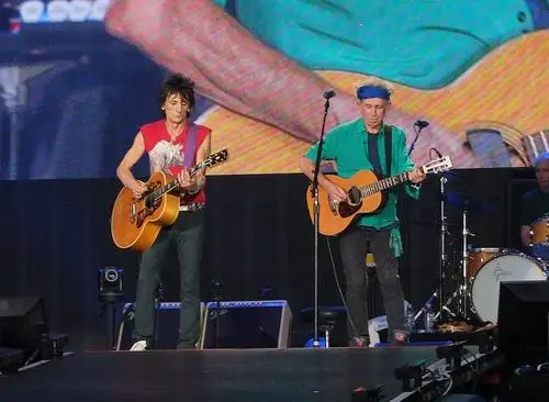 Rolling Stones Men's Colored T-Shirt - idPoster.com