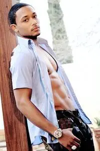 Romeo Miller posters and prints