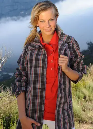 Romina Becks Women's Colored  Long Sleeve T-Shirt - idPoster.com