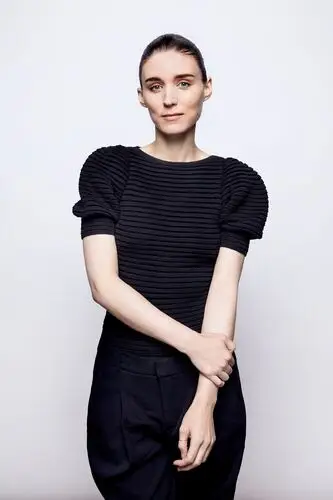 Rooney Mara Protected Face mask - idPoster.com