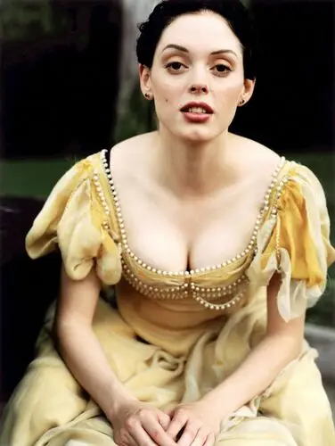 Rose McGowan Jigsaw Puzzle picture 190977
