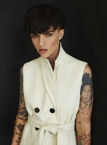 Ruby Rose Wall Poster picture 552697