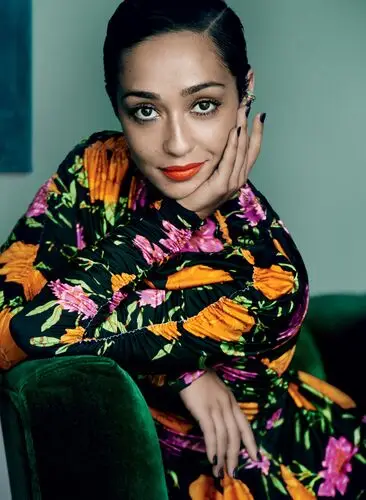 Ruth Negga Wall Poster picture 866597
