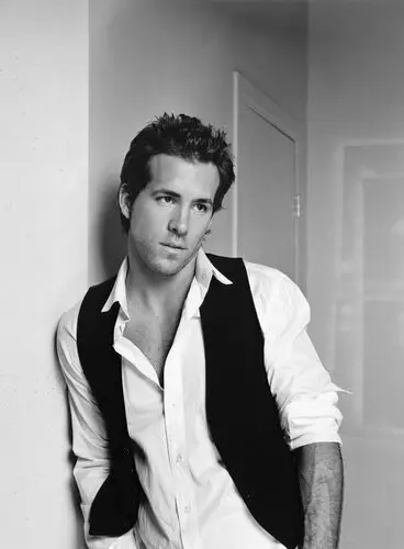 Ryan Reynolds Computer MousePad picture 17972
